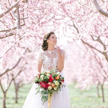 OUTDOOR STYLED SHOOT ABOUND WITH CHERRY BLOSSOMS Featured on Wedluxe.com